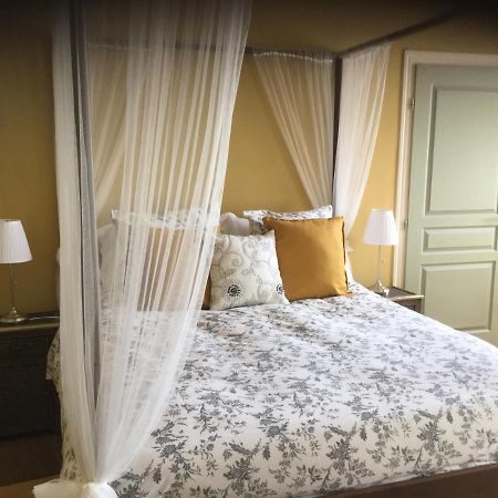 Maison Delmas Bed and Breakfast Puy-lʼÉvêque Eksteriør billede