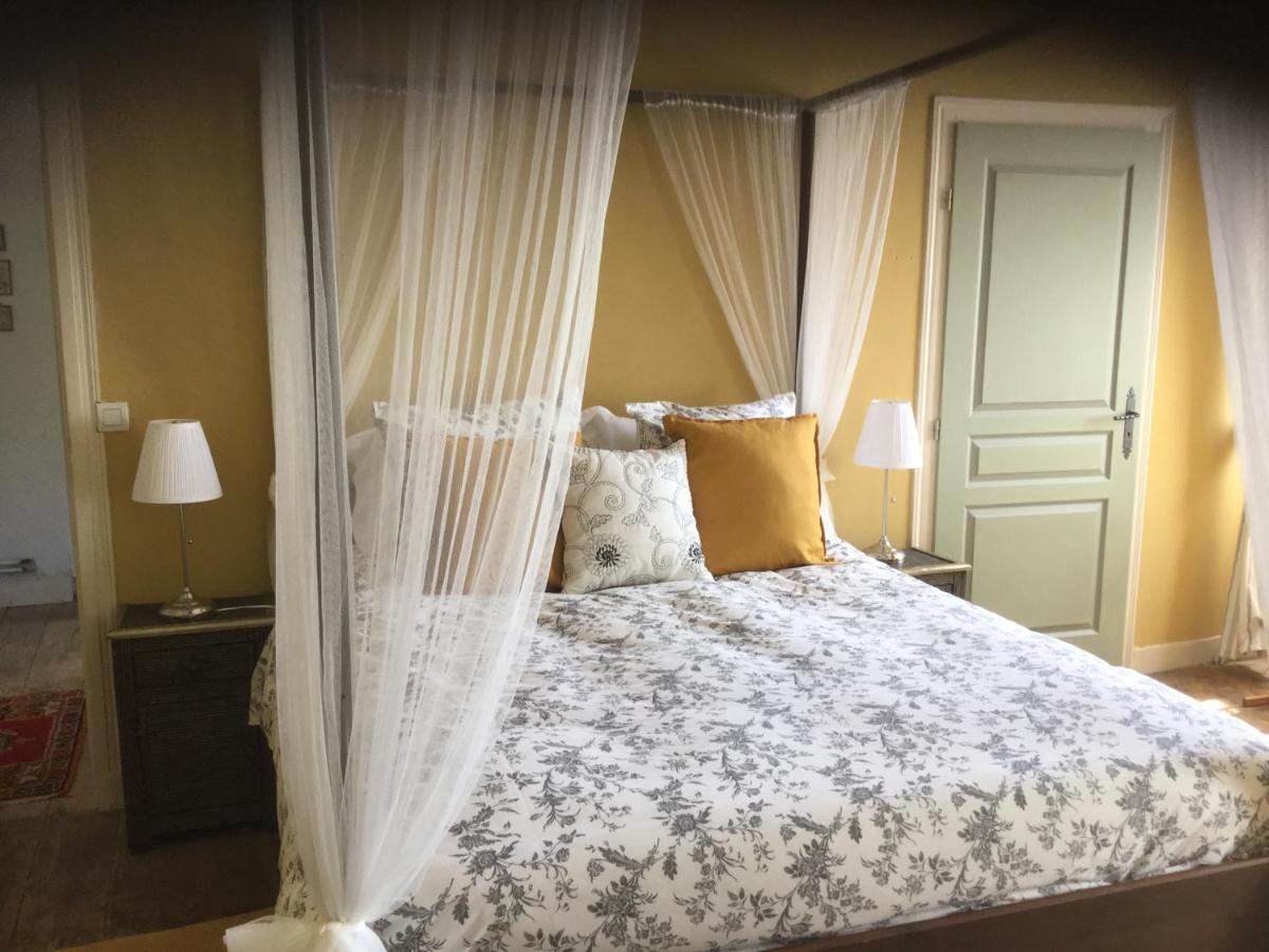 Maison Delmas Bed and Breakfast Puy-lʼÉvêque Eksteriør billede